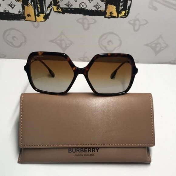 New Authentic Burberry BE4324 Isabella Sunglasses – Havana Frame / Gradient Lens - Picture 5 of 13